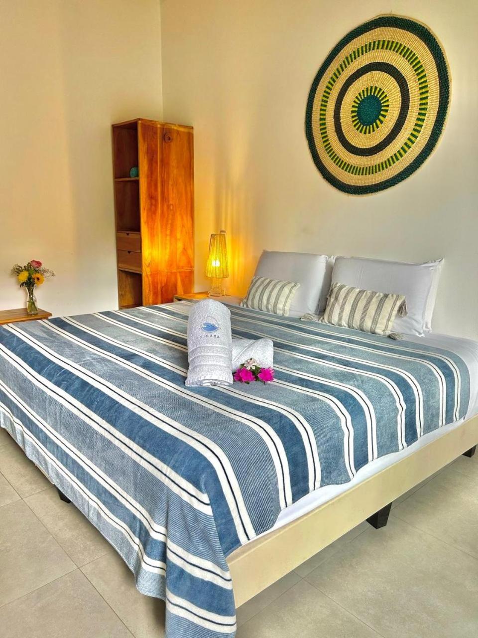 Vikara Bed and Breakfast Olón Rum bild
